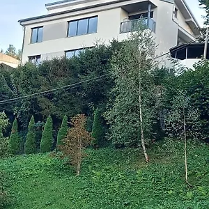 Apartma Golovec Apartment